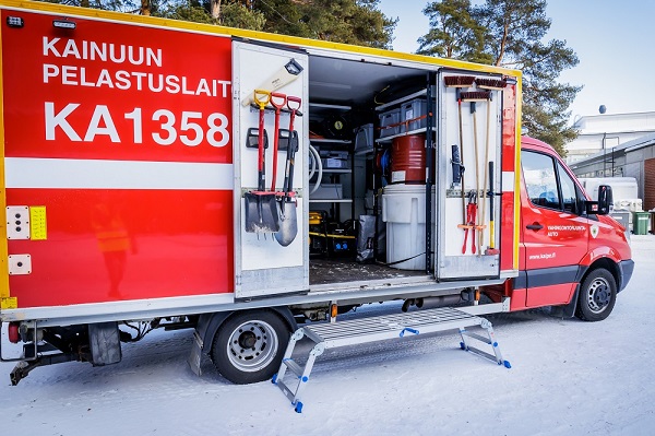 Paloauto sivuovi auki.